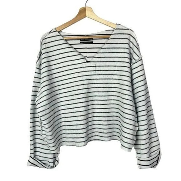 Urban Outfitters UO Black & White Striped Inside Out Notch Neck Long Sleeve Top - Picture 2 of 7
